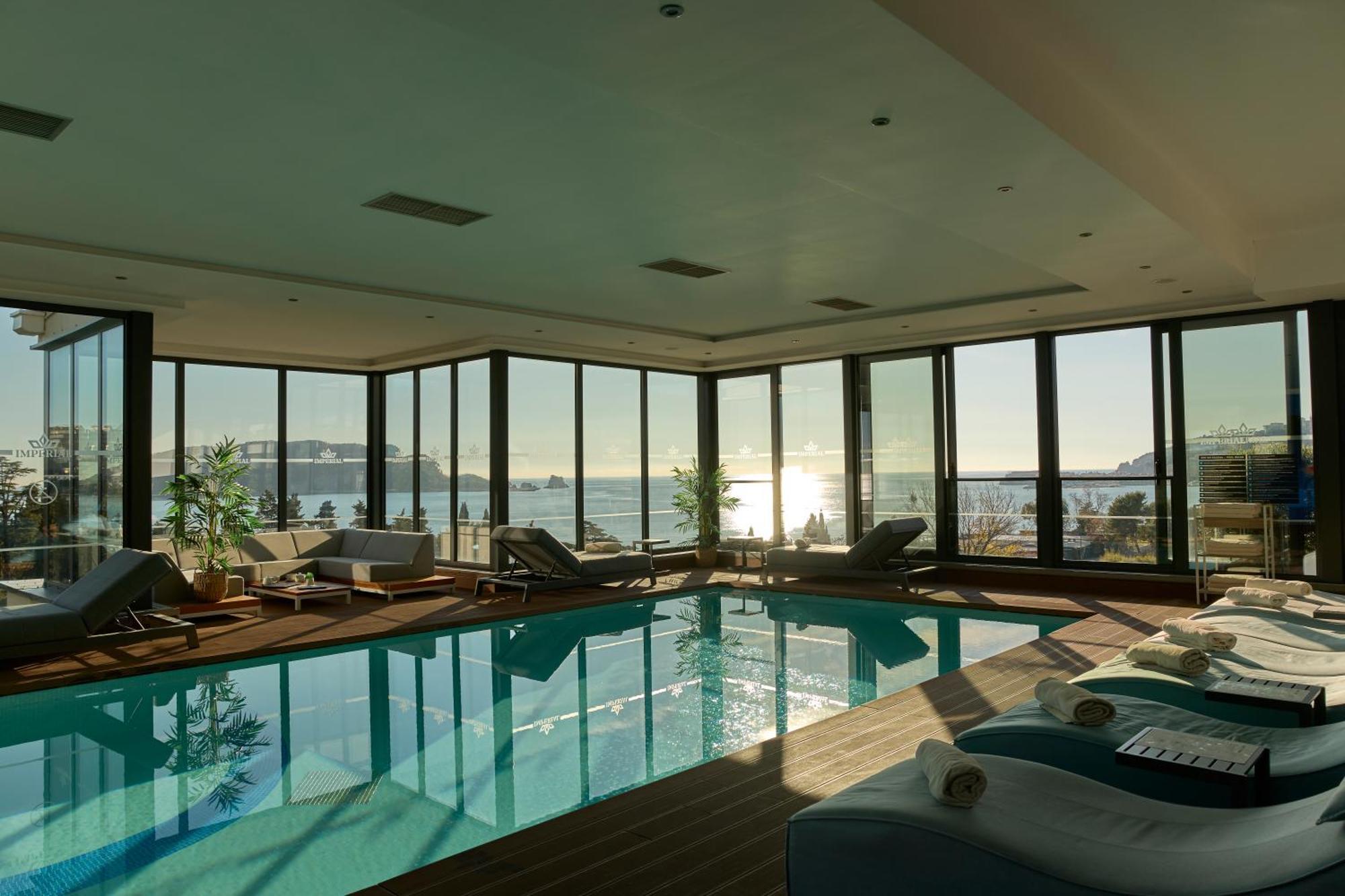 Отель Imperial Conference & 5*