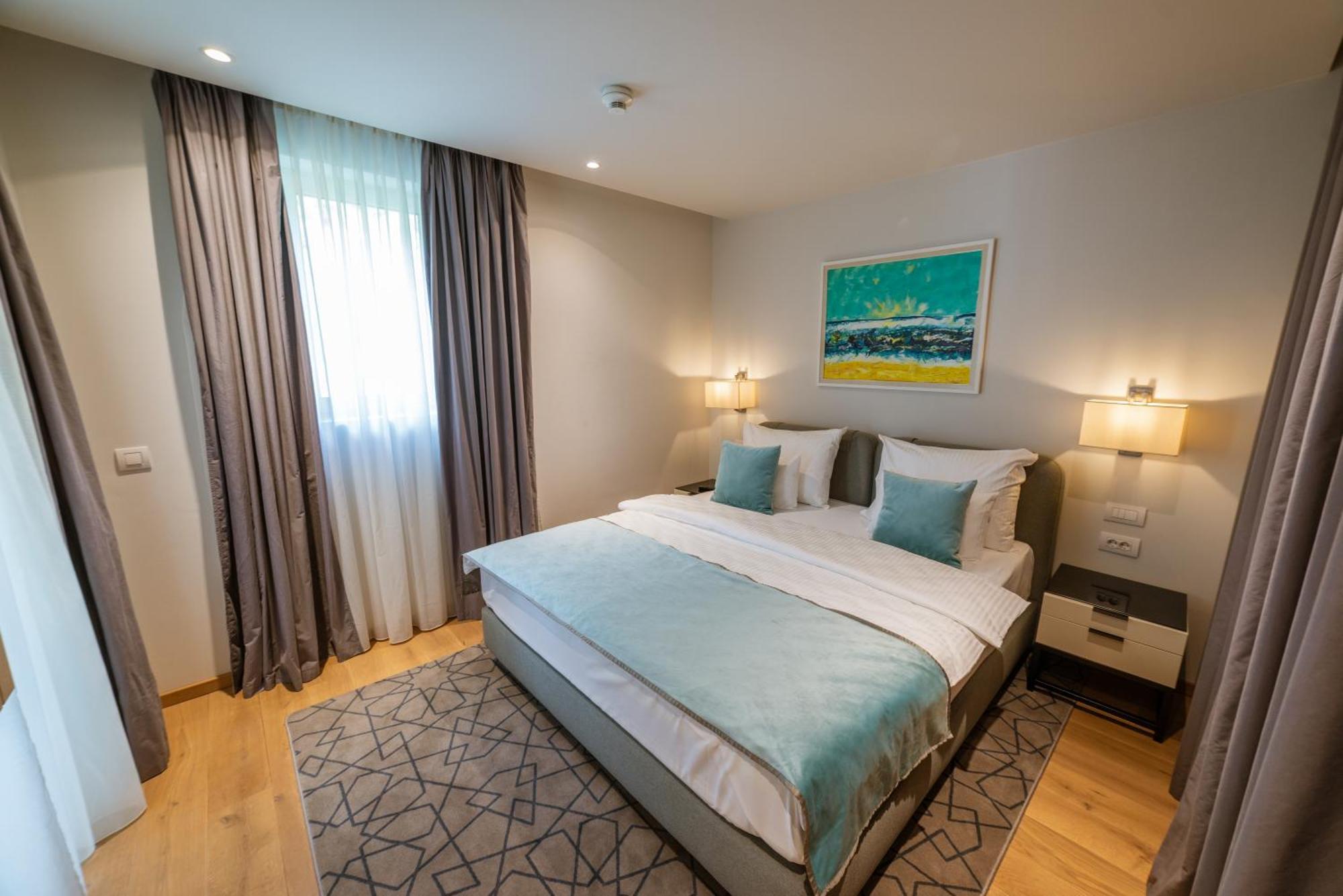 Imperial Conference & 5* Budua