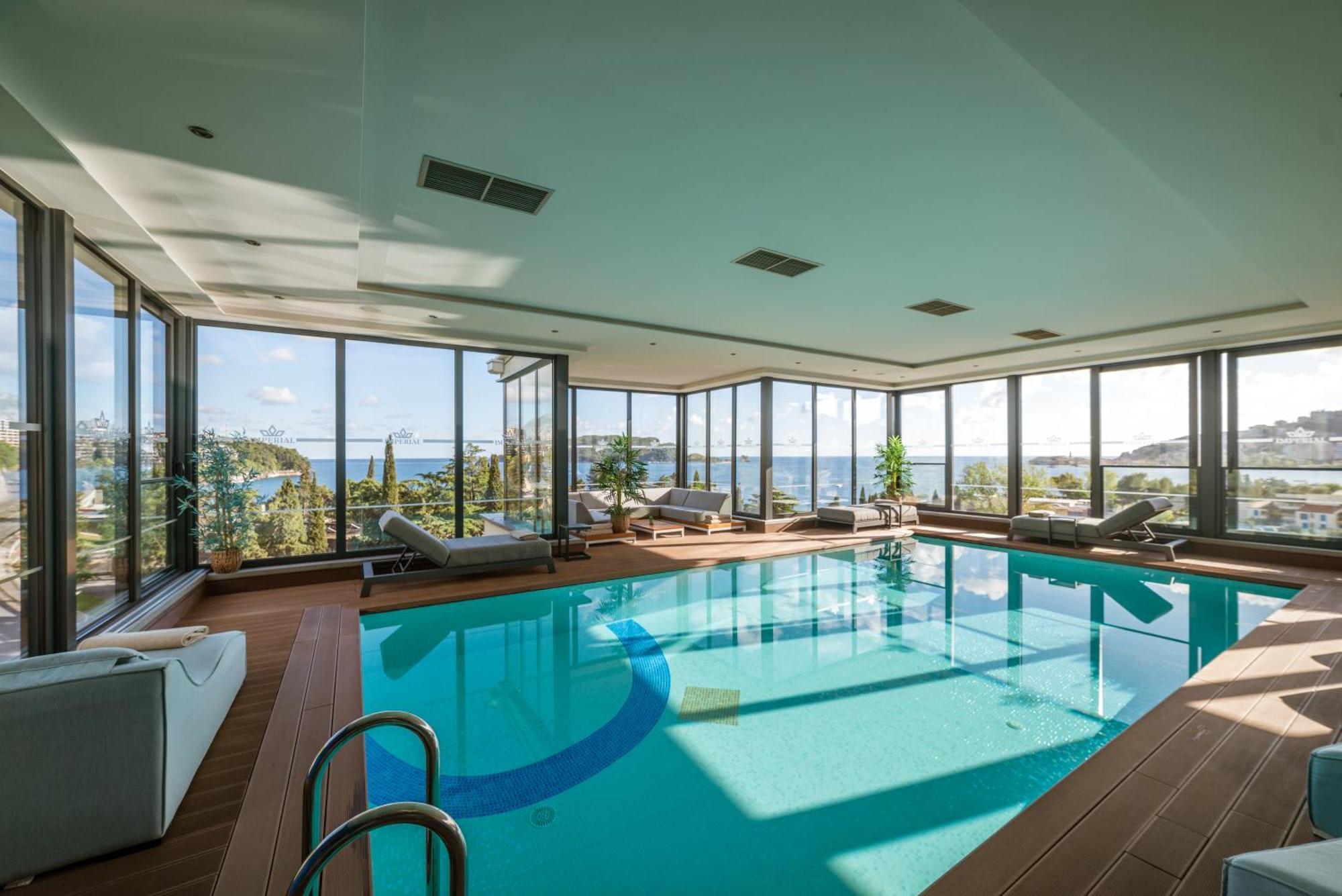 Imperial Conference & 5* Budua