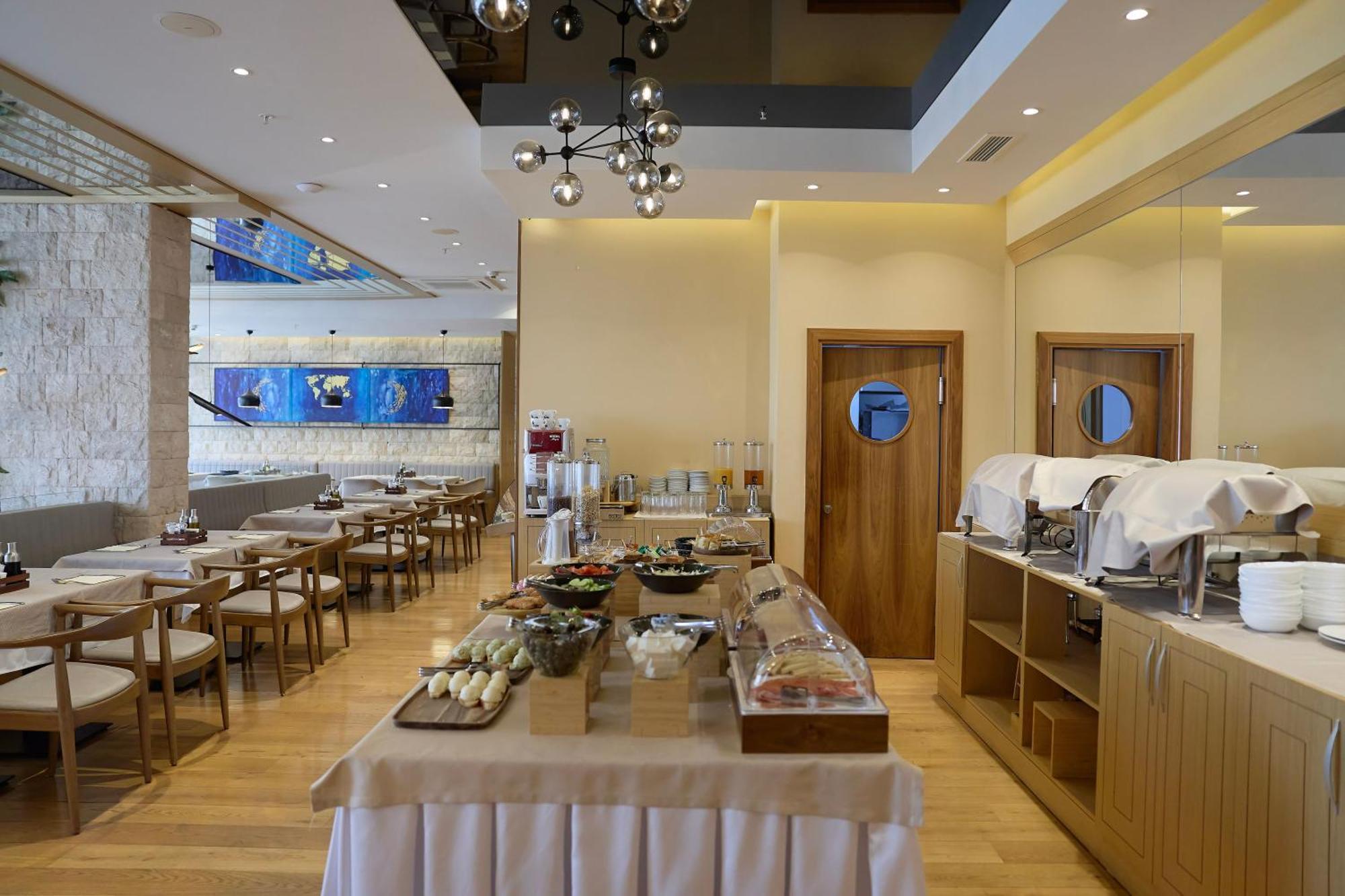Hotel Imperial Conference & Budua